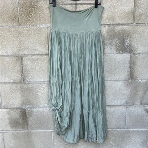 Free for Humanity Pleated Flowy Long Green Women's Midi Skirt Silk Blend Boho